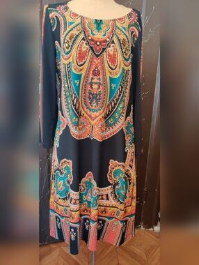 Black Paisley-Print Long Sleeve Women's Dress